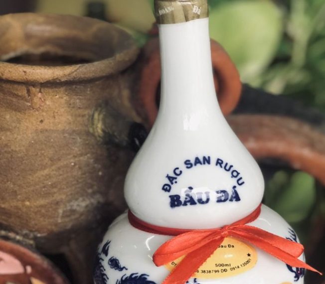 Rượu Bàu Đá